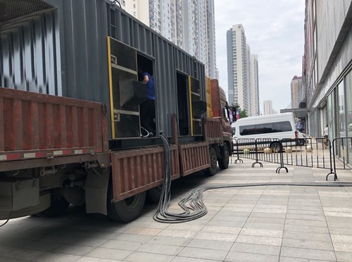 靖远柴油发电机空气滤清器在不同季节的更换周期是否有差异？