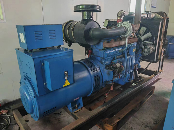 靖远100kW柴油发电机组使用多级机油有哪些优缺点？